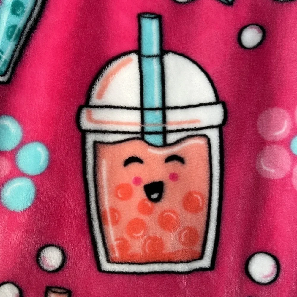 Betsey Johnson Pink Ultra Plush Boba Tea Drink Throw Blanket 50 x 60 NWT
